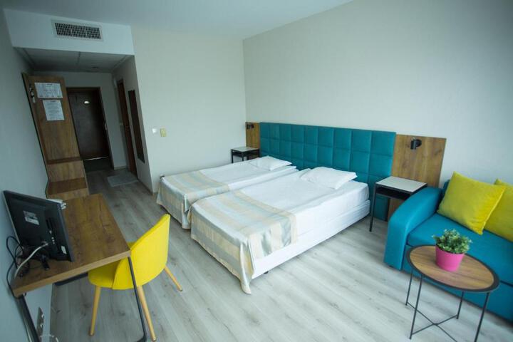 Photo 13