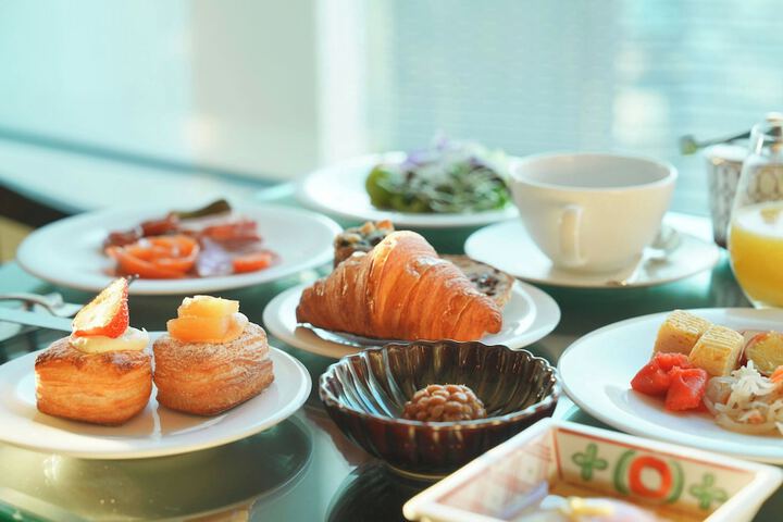 Breakfast/Coffee Service 82 of 138
