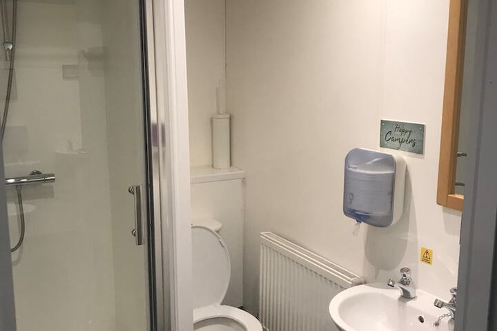 Room 58 of 83