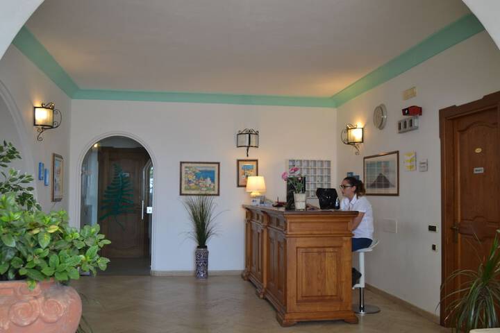 Hotel Interior 4 of 277