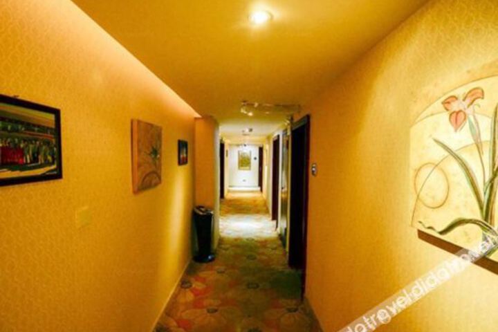 Hotel Interior 28 of 46
