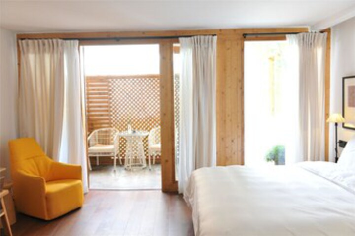 Room 62 of 111
