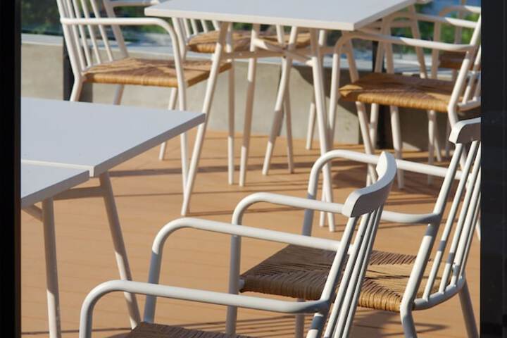 Sundeck 123 of 145