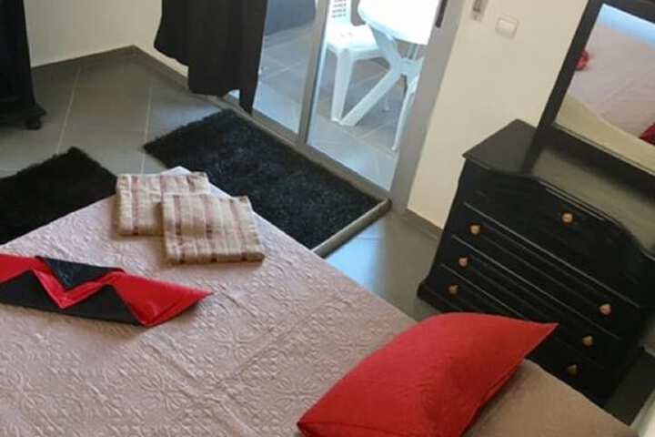 Room 10 of 56