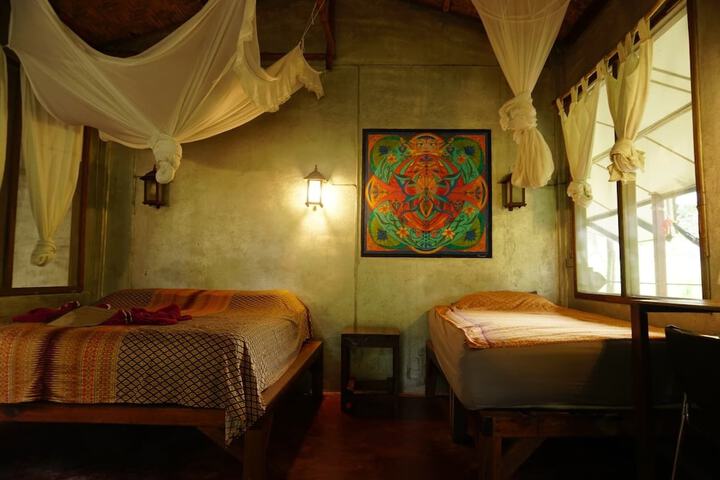 Room 13 of 65