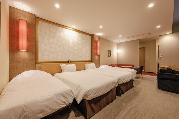 Room 12 of 56
