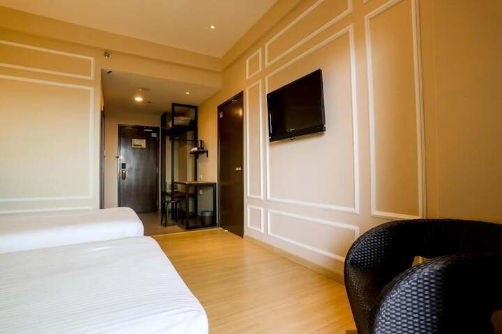 Room 19 of 51