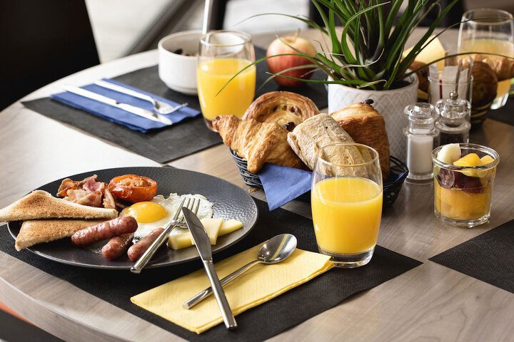 Breakfast meal