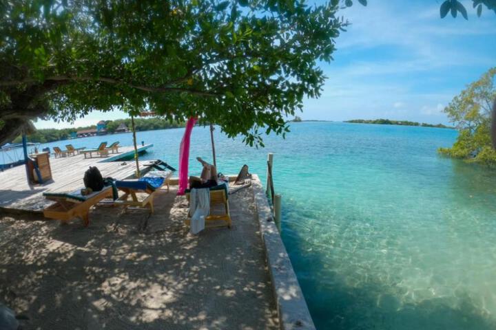 Isla Los Erizos EcoHouse