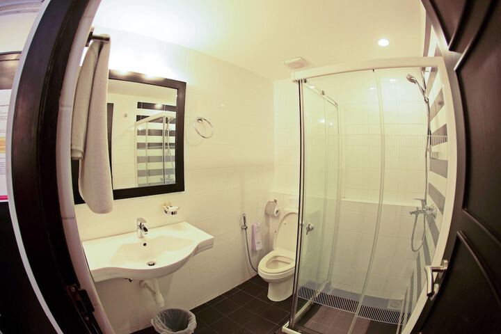 Room 20 of 40