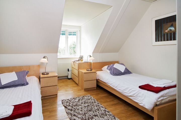 Room 3 of 45