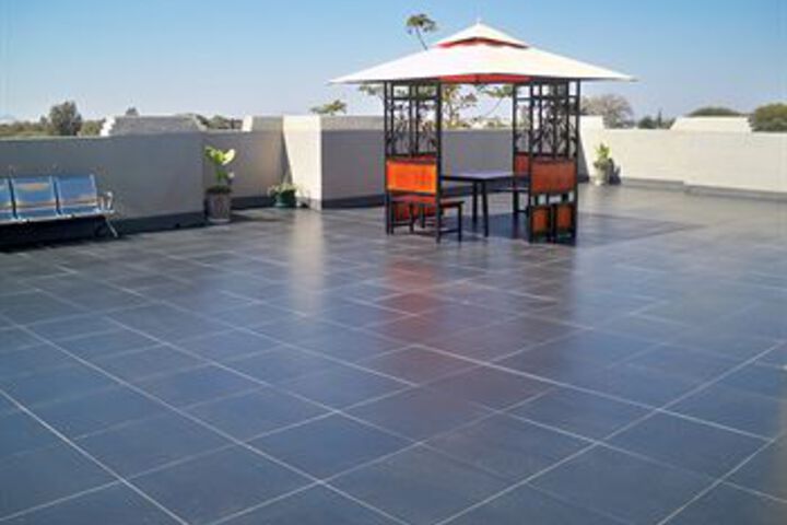 Terrace/Patio 36 of 38