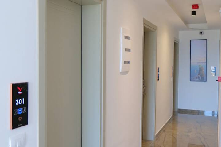 Hotel Interior 2 of 137