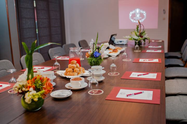 Dining 148 of 198