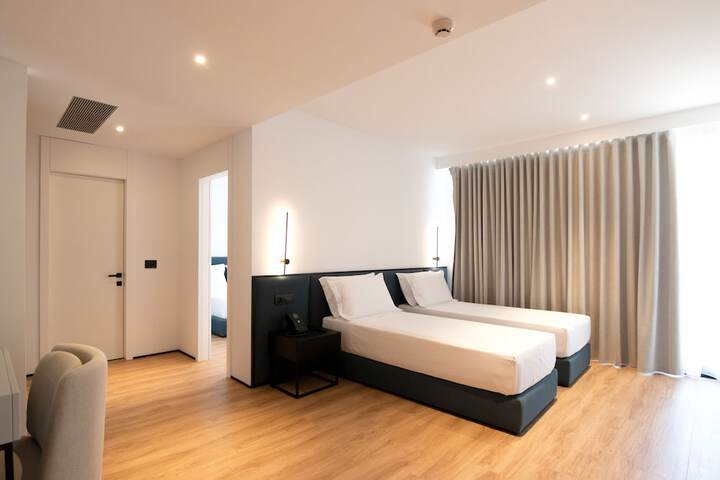 Room 11 of 44