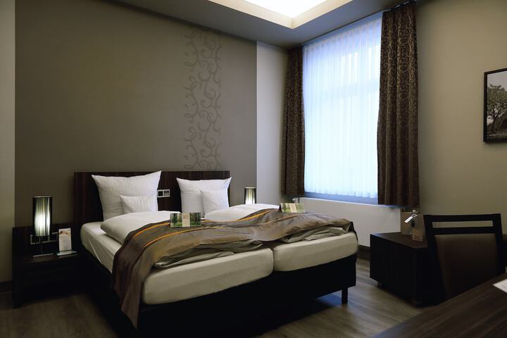 Room 35 of 99