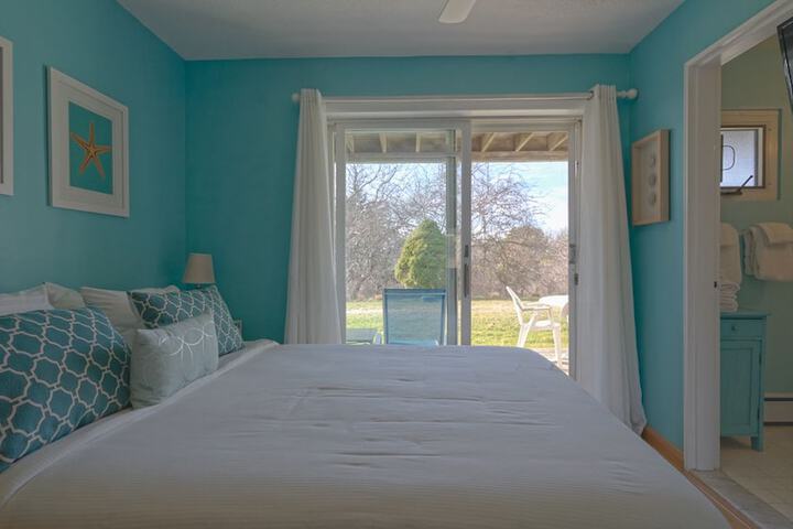 Room 21 of 152