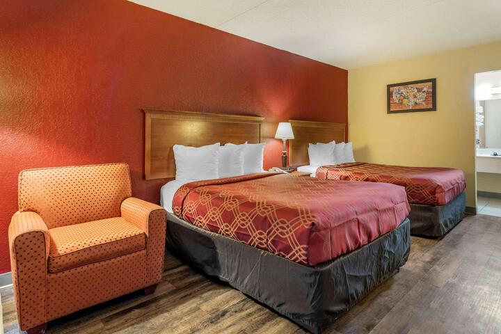 2 Double Beds Pet Friendly (11 of 18)