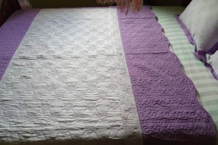 Room 2 of 10