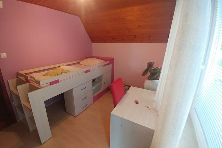 Room 5 of 14