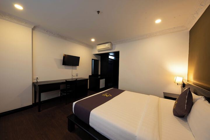 Room 19 of 72