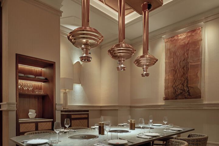 Dining 62 of 93