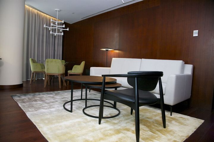 Room 19 of 37