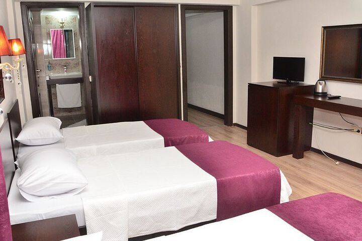 Room 17 of 20