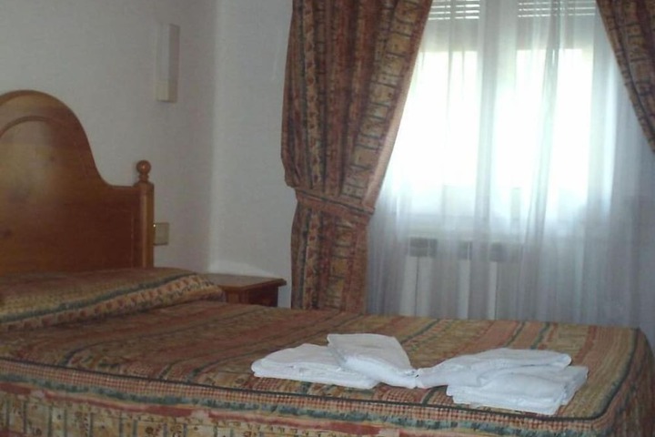 Room 12 of 41