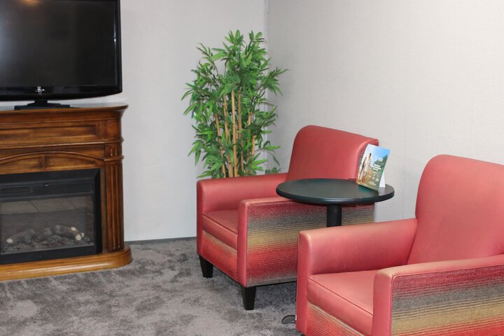 Hotel Interior 4 of 31