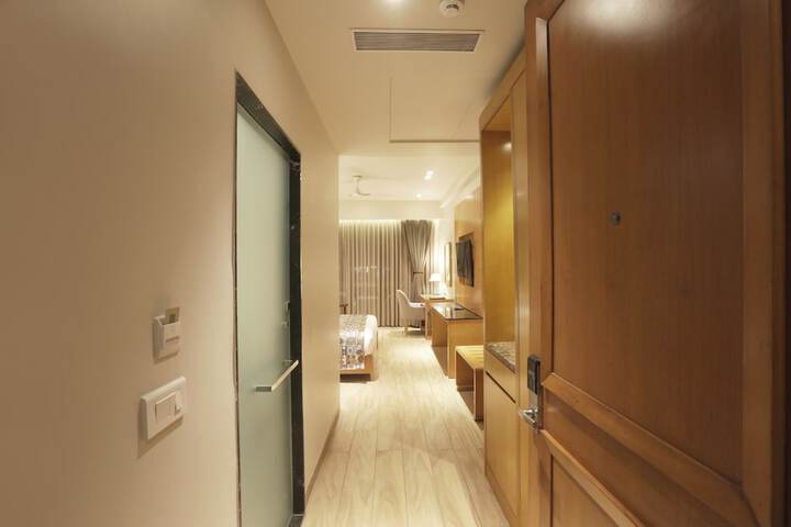 Hotel 3 of 118