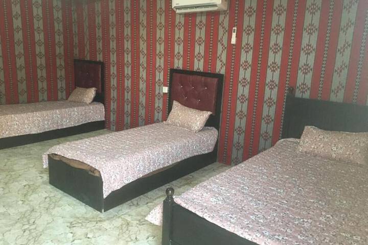 Room 8 of 45