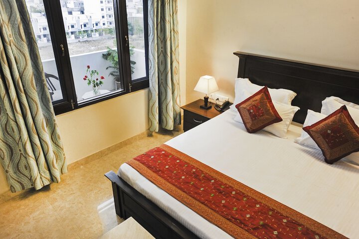 Room 14 of 60