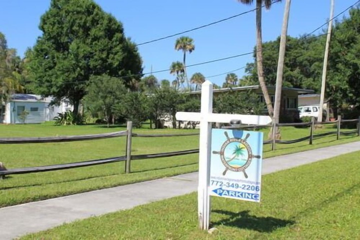 Property Grounds 103 of 129