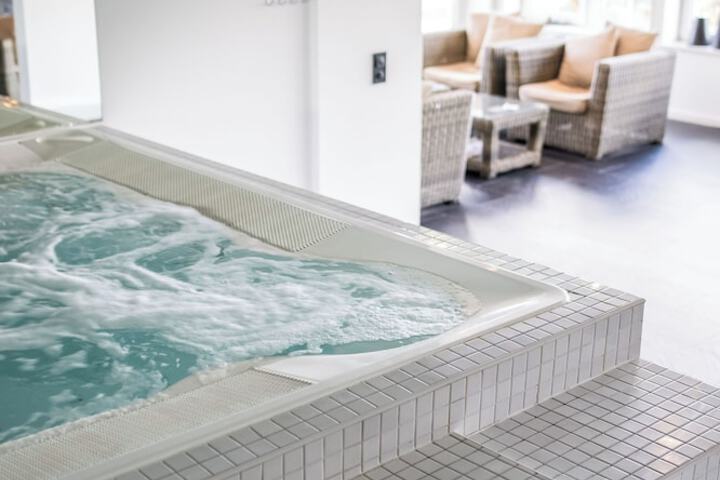 Relaxing Spa