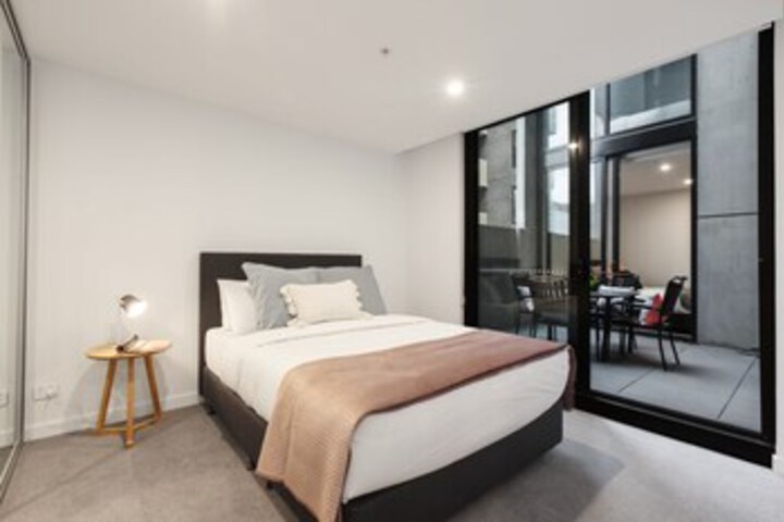 Room 11 of 31