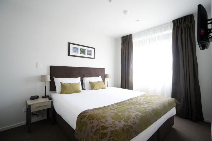Room 8 of 20