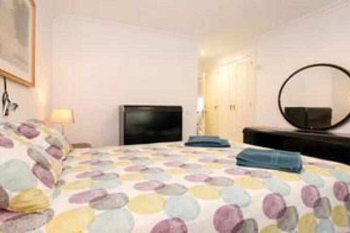 Room 20 of 73