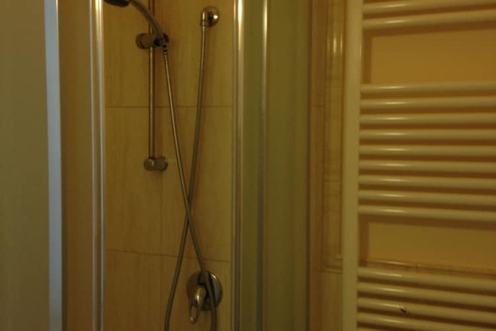 Room 45 of 64