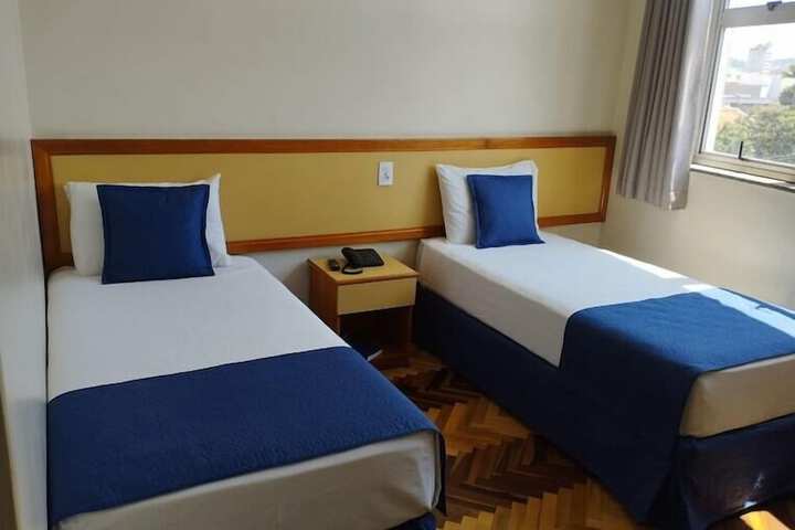 Room 15 of 113