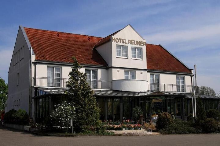 Hotel 53 of 58