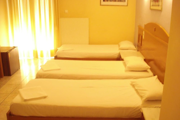Room 10 of 44