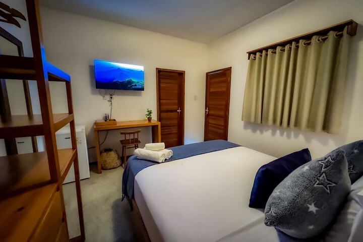 Room 5 of 64