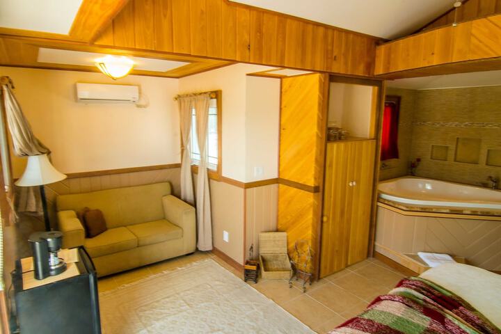 Room 44 of 111