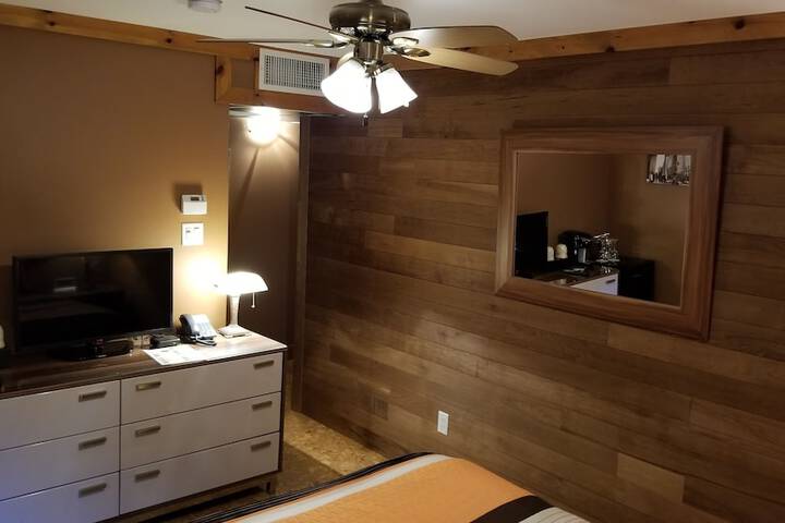 Room 16 of 69