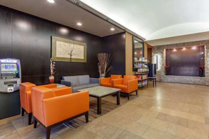 Hotel Interior 16 of 168