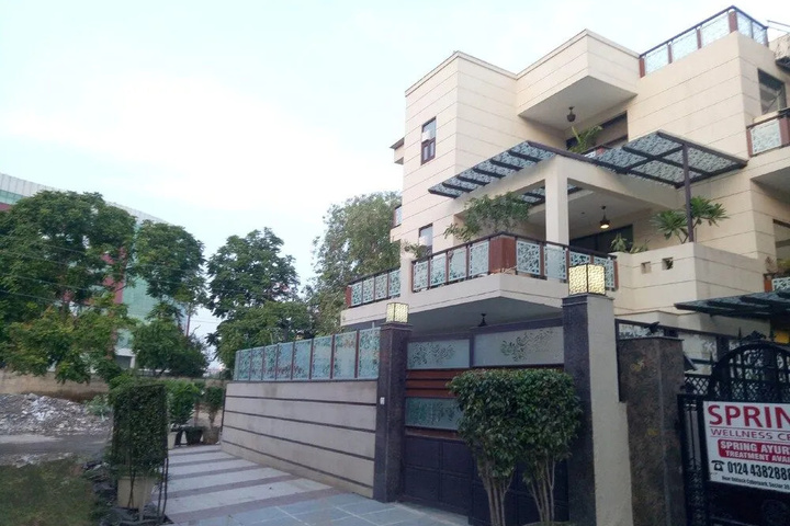 OYO 15907 The Destiny Inn
