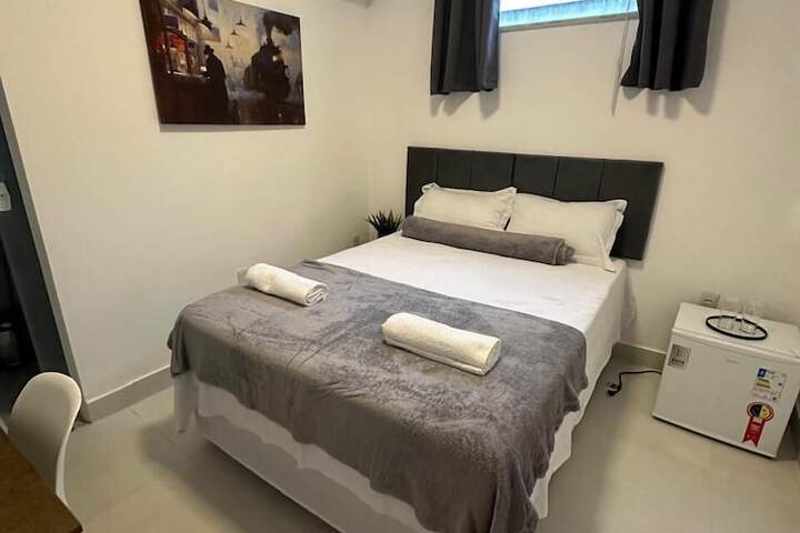Room 9 of 13