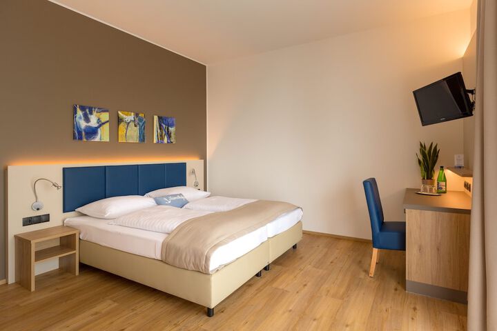 Room 9 of 45