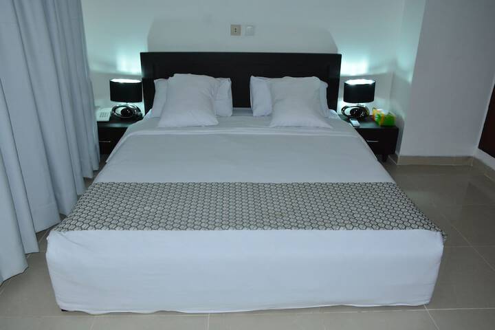 Room 6 of 39